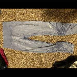 PINK brand high-waisted leggings, light purple, size medium